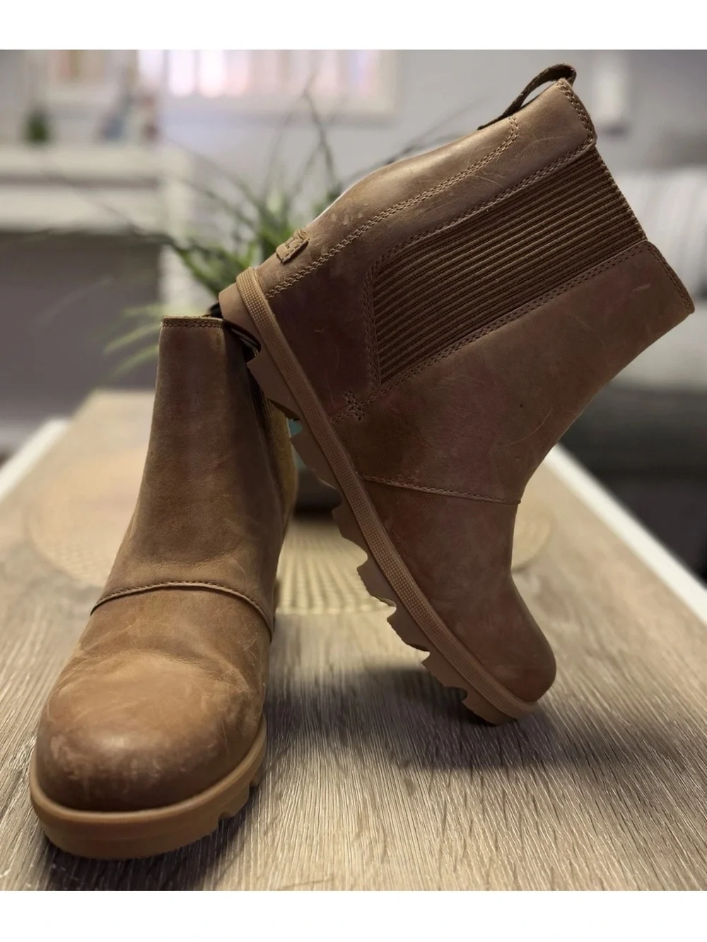 Sorel Women's Joan Rhapsody Chelsea Wedge Boots Size 8